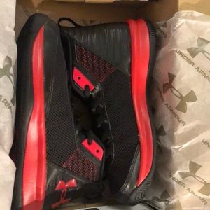 Boys Under Armour shoes